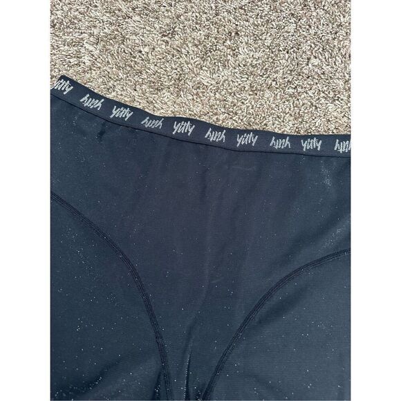Yitty Fabletics Spotlight Shaping High Waist Short Shimmered Black Plus Size 2X - Picture 7 of 10